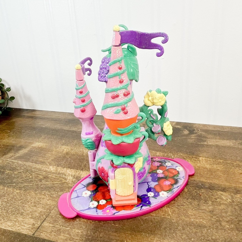 RARE Vintage‎ 1997 Trendmasters  Starcastle Teacup Berry Tea Castle ~ INCOMPLETE